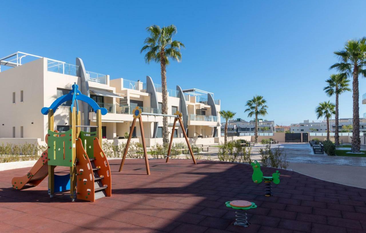 Playa Elisa Bay - Mil Palmeras Пилар де ла Горадада Экстерьер фото